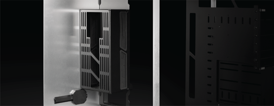 Premium water-cooling case made of aluminum with inside trays mounted on rails. Easy to use and compatible with a wide array of water-cooling products.